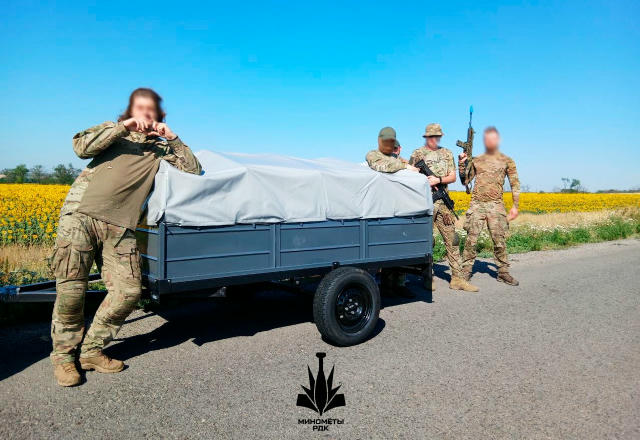 Новый прицеп приступает к выполнению боевых задач, и всё благодаря вашей поддержке! Помочь миномётной группе РДК для целого с