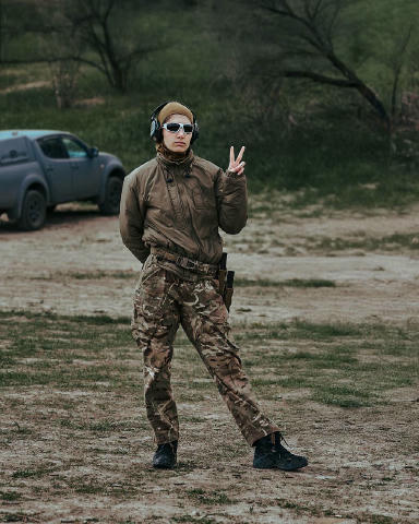 Another day another збір. Побратиму моєї Каті потрібен ремонт службової тачки. Він включає ремонт керма, коробки передач та і