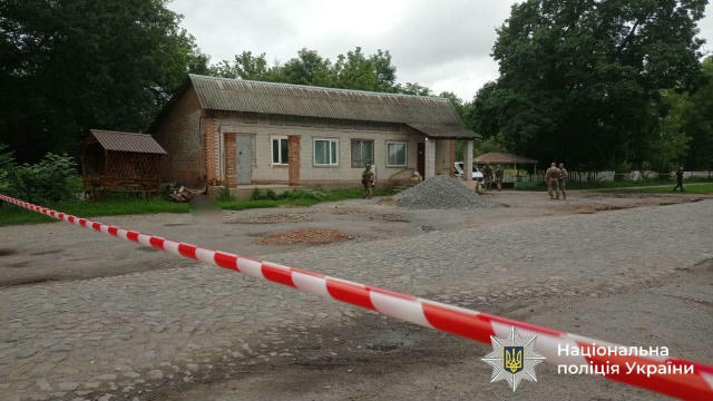 🔫 Застрелився підозрюваний у жорстокому вбивстві пенсіонерів 63-річний чоловік, якого розшукували за подвійне вбивство на Че