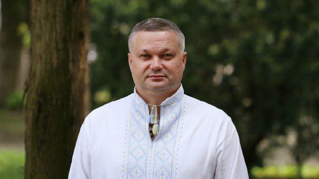 Ексмера Кіцманя Сергія Булегу не поновлять на посаді. Булега вимагав скасувати рішення ради про висловлення йому недовіри, по