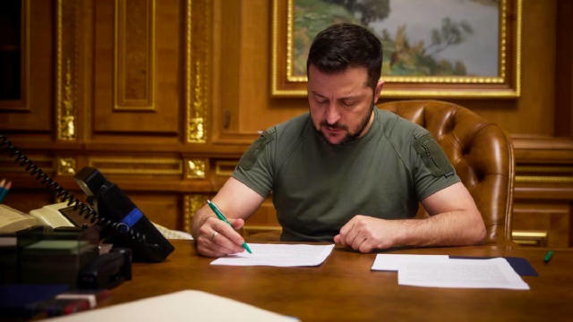 ⚡️⚡️⚡️⚡️Зеленський підписав наказ про проведення демобілізації Відтепер у всіх, хто не підтримує дії нинішньої влади, а також