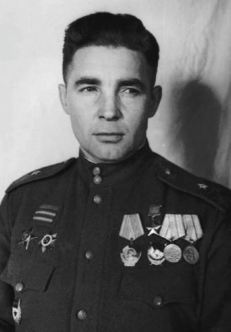 ВЕЧЕРНИЙ ЗВОН: десант уходящего дня 9 марта 1944 года командир 43-й гвардейской дивизии, полковник Василий Маргелов возглавил