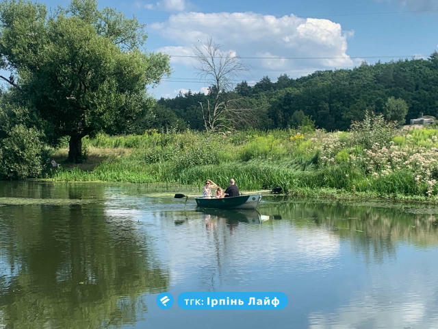 🗣На річці Ірпінь сильно піднявся рівень води Труб майже не видно. І це чудово! Повноводна річка у всій красі💙 🔵 Ірпінь Лай