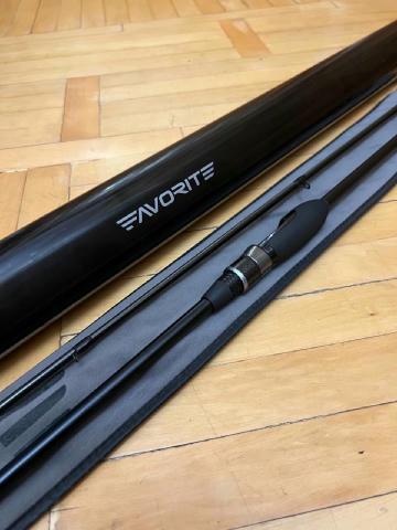 🔥Favorite Black Swan BSW1-902ML-T 🔥 (Снасть клієнта) Стан: бланк цілий та без пошкоджень, трохи затерта EVA. Довжина: 2.74m