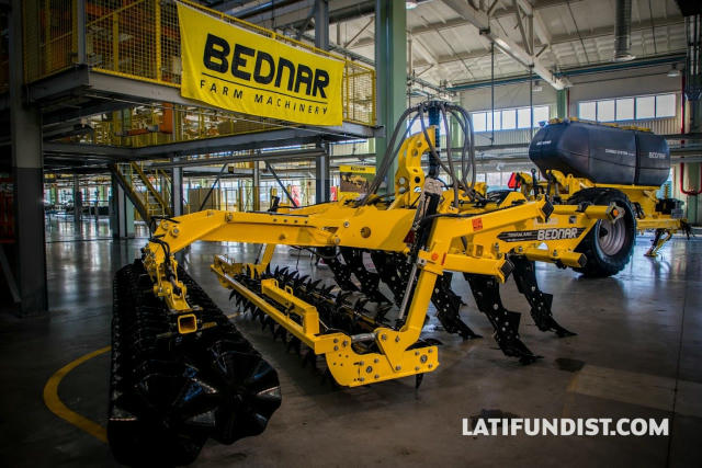🚜 BEDNAR збільшив термін гарантії на всі агрегати до 2 років. Минулого сезону був тестовий режим, а цього року ця програма з