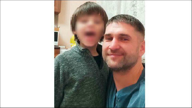 Суд наконец признал "Снайпера" погибшим: Сына героя СВО спасли от детдома Мать русского бойца добилась в суде признания сына 