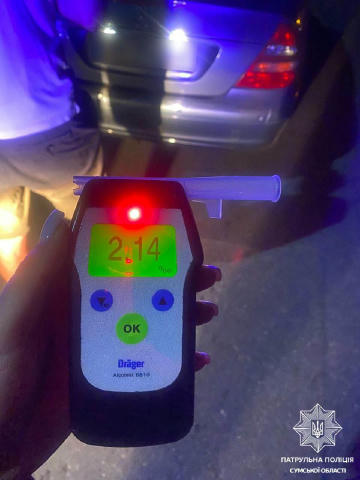 У Сумах зупинили п’яного водія без прав Патрульні затримали 38-річного чоловіка, який вже був позбавлений прав за керування в