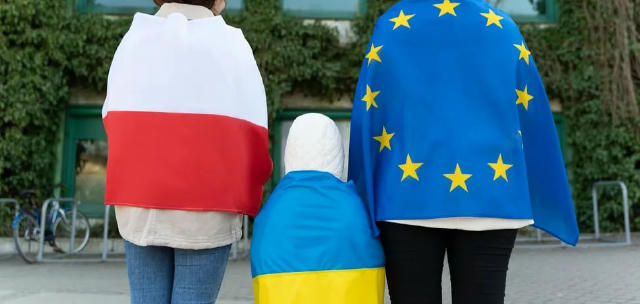 🇵🇱🇺🇦 In Polen plant man, die Regeln für die Hilfe an ukrainische Flüchtlinge zu verschärfen Ab dem 31. Oktober 2025 wird 