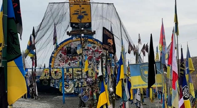 ❗️🚌 На Донеччині розпочали примусову евакуацію родин з дітьми зі ще 19-ти населених пунктів 📣 Місцева влада схвалила примус