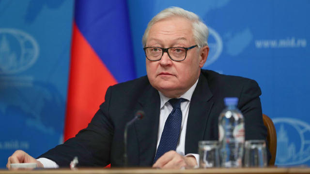 Замглавы МИД Сергей Рябков заявил о существовании других современных видов российского вооружения, помимо "Орешника", отказав