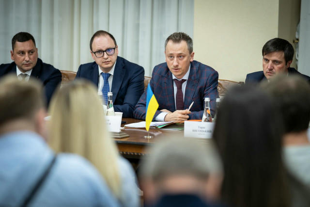 🌳🤝 Олексій Соболев зустрівся з екологічними громадськими організаціями Обговорили пріоритети та завдання у сфері захисту до