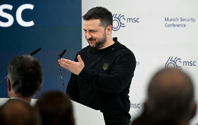 ❗️ Президент Володимир Зеленський доручив уряду спростити перетин держкордону для молодих українців. «Є обмеження до 18 років