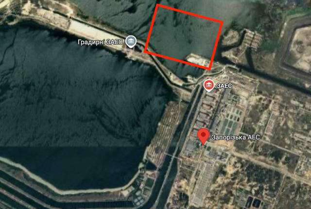 🔴Сильна пожежа поруч з ЗАЕС. Гасіння пожежі на цій території ускладнено щильним мінуванням берегової лінія. Окупаційна влада