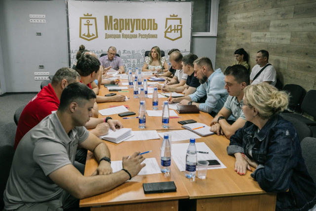 Антон Кольцов: ⚡️Лечебные учреждения Мариуполя полностью обеспечены водой. Дополнительно порядка 45 тонн накоплены в резерве.