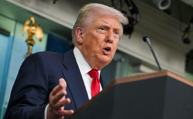 ⚡️Трамп не хочет проводить красные линии по Украине в отношениях с РФ, призывает Москву и Киев к диалогу, в том числе по гума