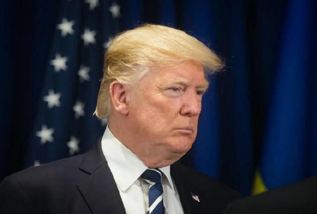 Трамп пообещал Зеленскому и европейским лидерам не обсуждать раздел украинских земель с Путиным Как сообщили источники NBC Ne