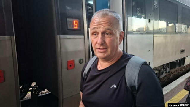 🗣«Мене починають бити ногами, по голові менше били, переважно по корпусу, по ногах»: журналіст Крим Реалії Владислав Єсипенк