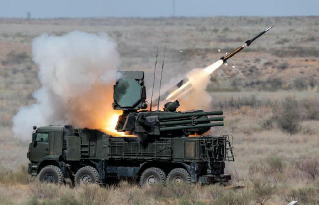 🇷🇺 Силы ПВО с 17:00 до 20:00 мск сбили 13 беспилотников из укро-натовского плацдарма. Восемь БПЛА - над территорией Белгоро