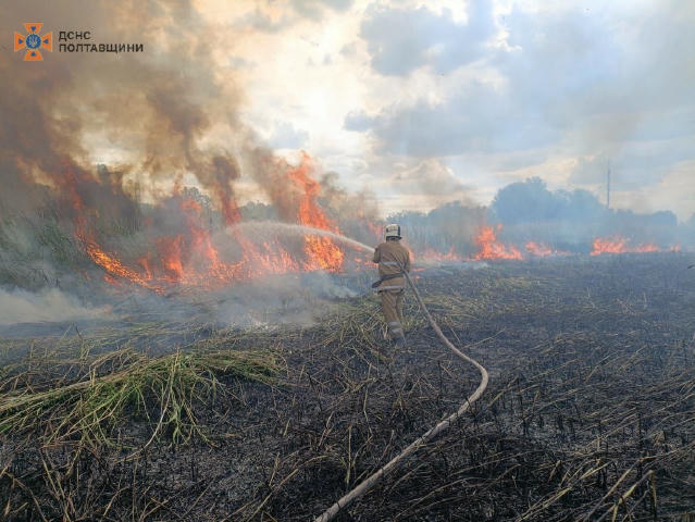 🚒 Дві пожежі сталися вчора у Кременчуцькому районі на відкритій території. ▪️16:07 в с. Іванове Селище, Глобинської громади.