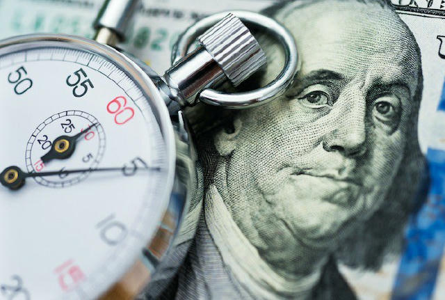 ЄС терміново шукає мільярди для України на наступний рік, обговорюють три варіанти, – FT Єврокомісія терміново вивчає шляхи п
