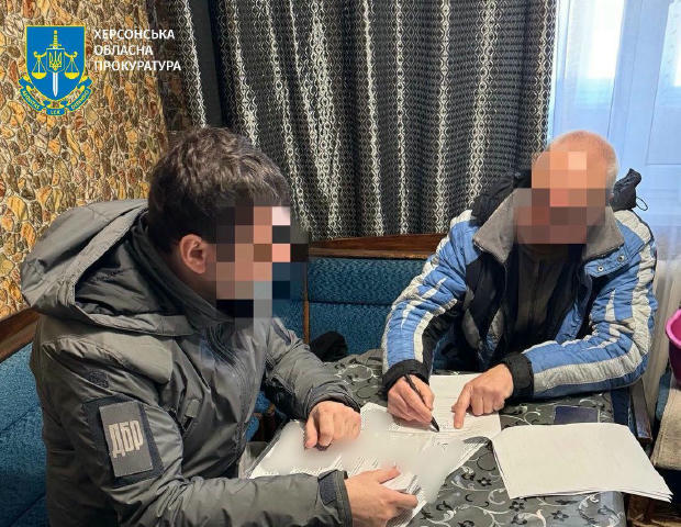 ‼️Двох залізничників із Херсонщини прокуратура обвинувачує у державній зраді за співпрацю з окупантами Прокурори Херсонської 