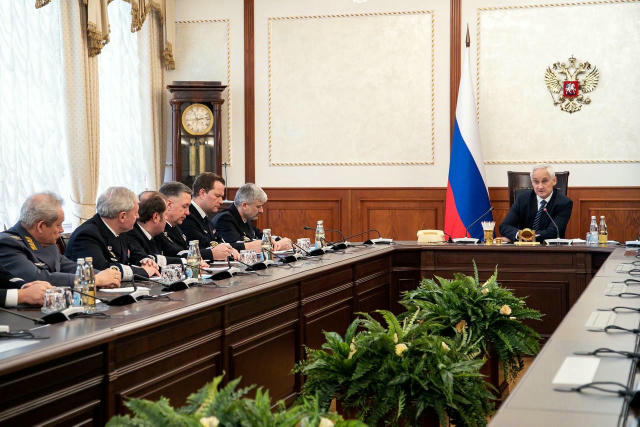 ❗️Мобилизации не избежать. Сообщается, что Минобороны планирует завершить сво в течении двух месяцев масштабным наступлением.