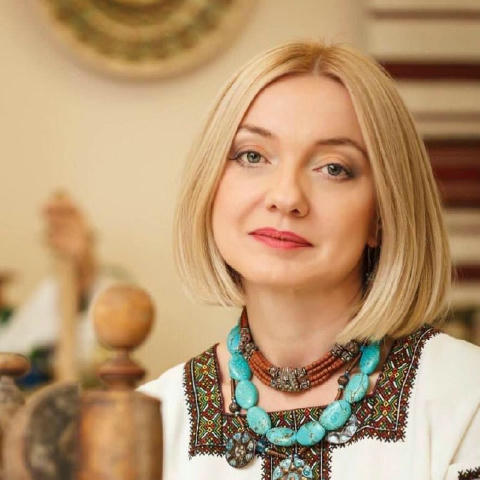 Кабінет Міністрів призначив новим мовним омбудсменом Олену Петрівну Івановську замість Тараса Креміня НОВИНА🇺🇦 | Підписатис