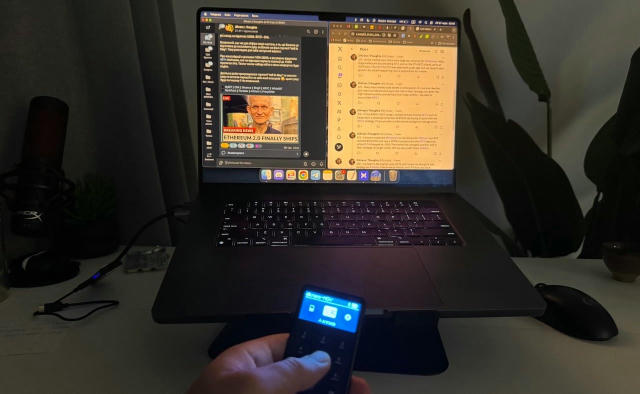 ▪️ По-перше, змінив Ledger на SafaPal. Подобається більше. Це стосується як холодного кошеля так і мобільної версії. Кайфую. 