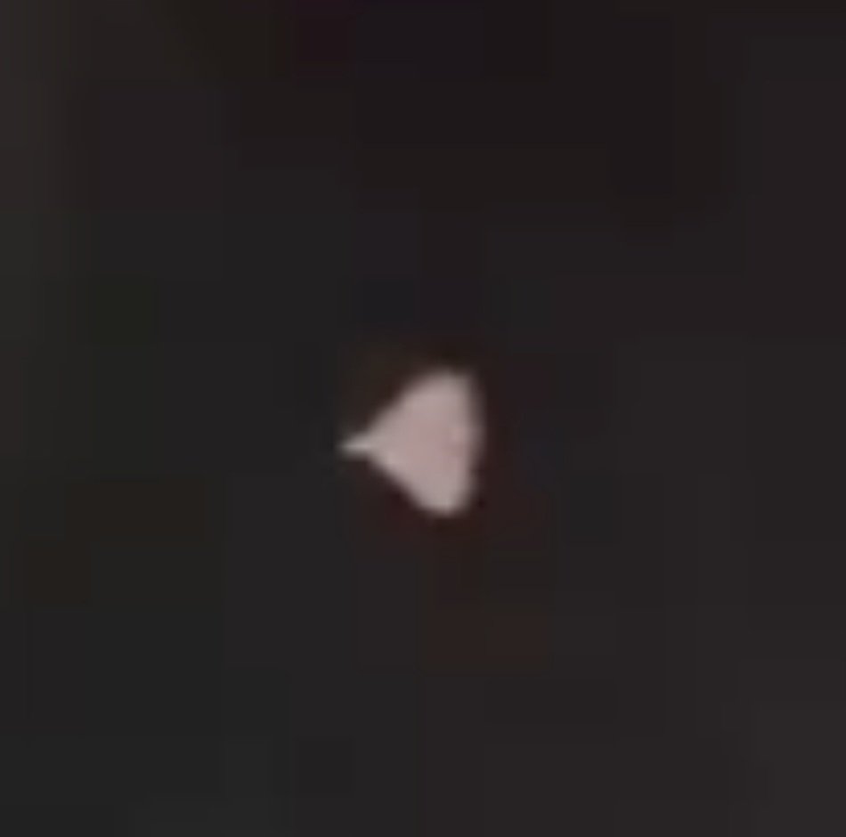 Status-6 (Twitter) New Ukrainian delta-wing long-range OWA-UAV flying low over the Russian city of Voronezh tonight. https://