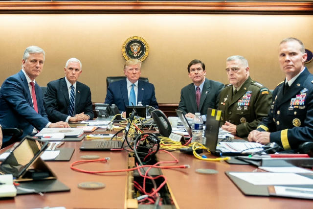Трамп: Якщо Індія до 8 серпня не припинить купувати російську нафту ми запровадимо 100% тарифи на гавно